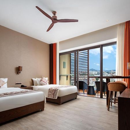 Mangrove Tree Resort World Sanya Bay- Queen Palm Towers Екстер'єр фото