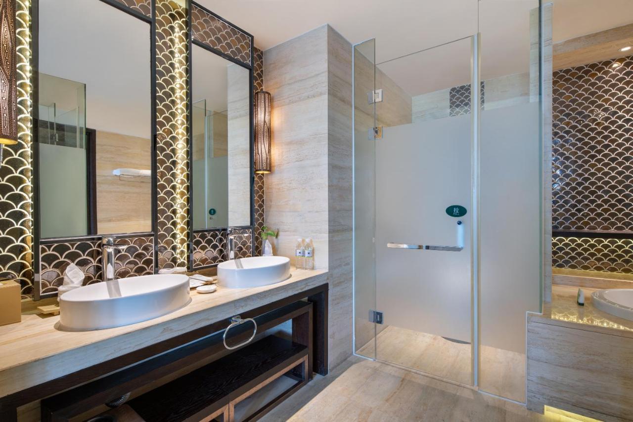 Mangrove Tree Resort World Sanya Bay- Queen Palm Towers Екстер'єр фото